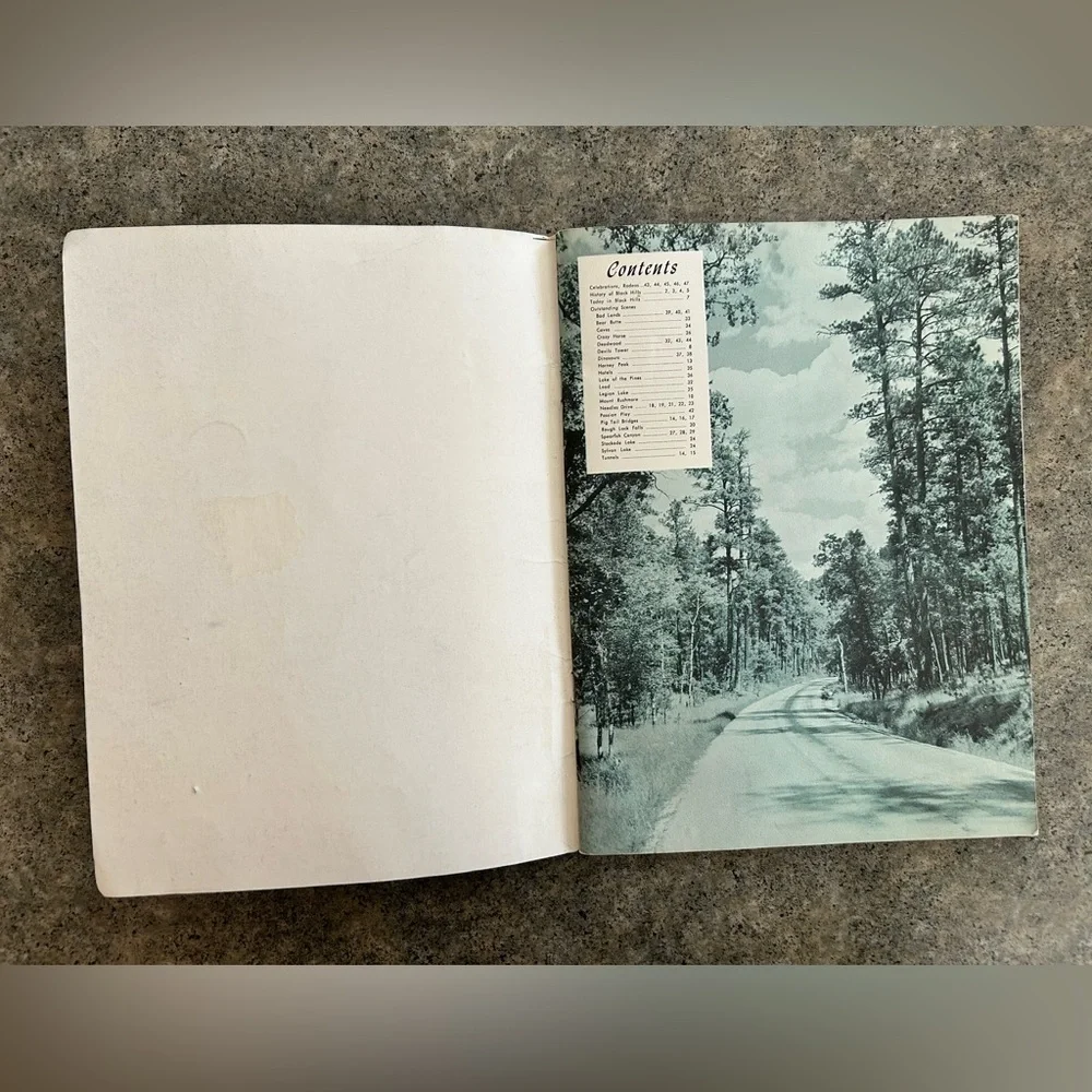 📕 Out of Print, Black Hills and Badlands of South Dakota [Mike Beckers] Decor